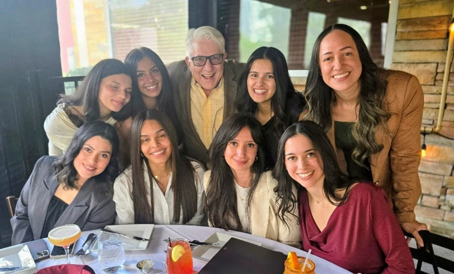 Foto del equipo de Associated Insurance Agency en Connecticut
